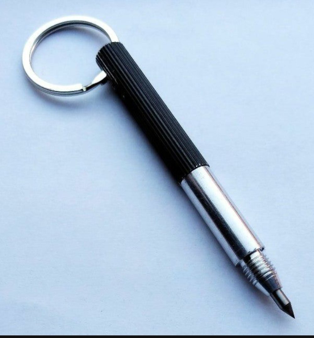 All metal keychain Scrib