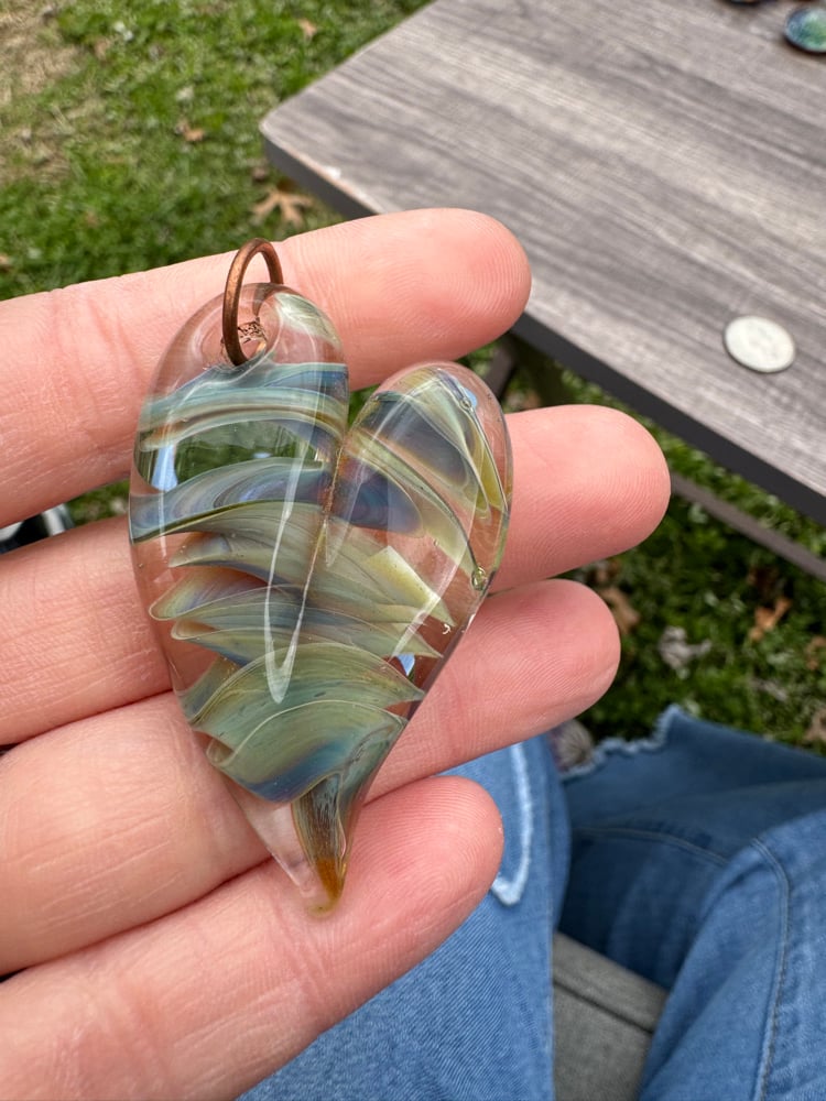 Image of Green Wavy Heart Pendant. 