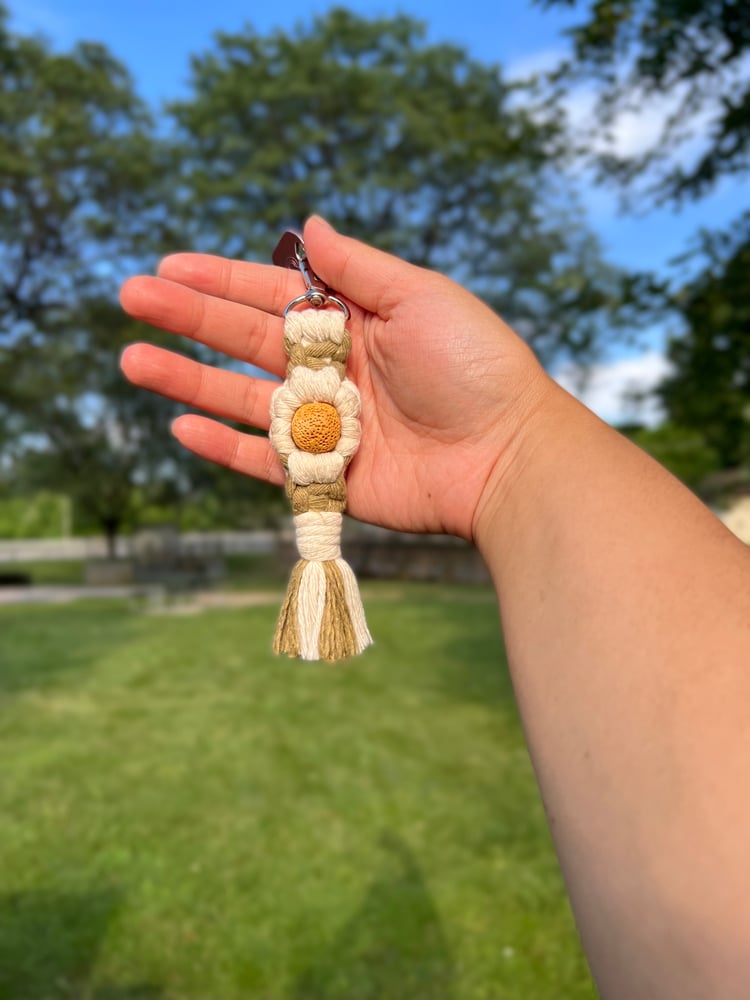 Image of Happy Flower Diffuser Keychain