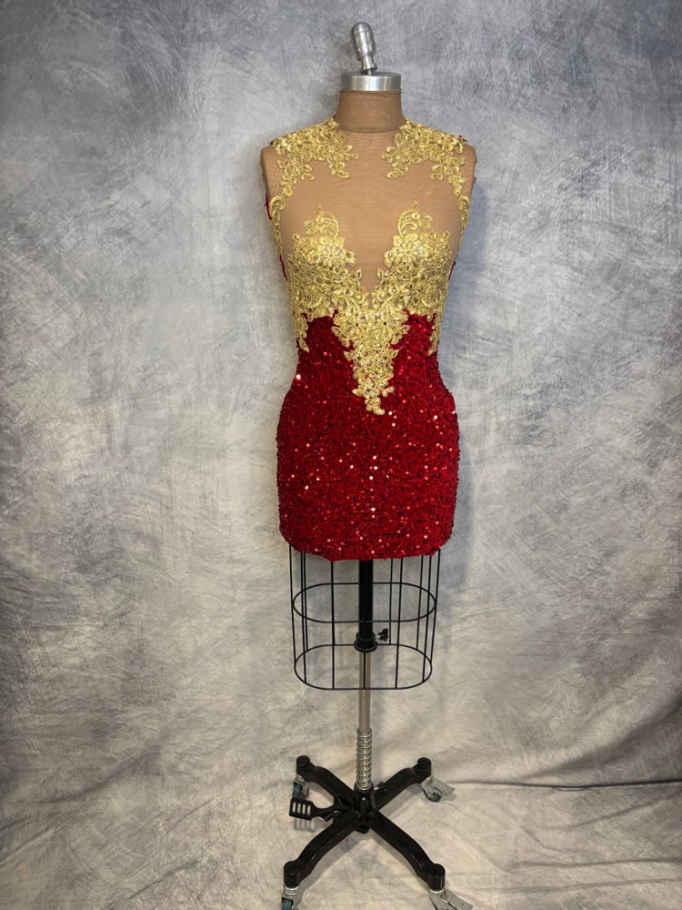 Image of Red Lace Applique Dress (size 6) 