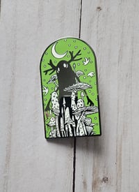 Mushroom Forest Guardian - Glow in the Dark Enamel Pin