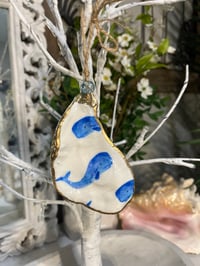 Whale Oyster Shell Ornament O109