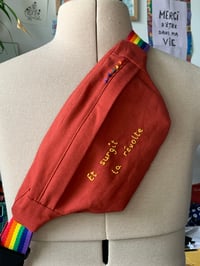 Image 3 of Banane rainbow - Et surgit la révolte