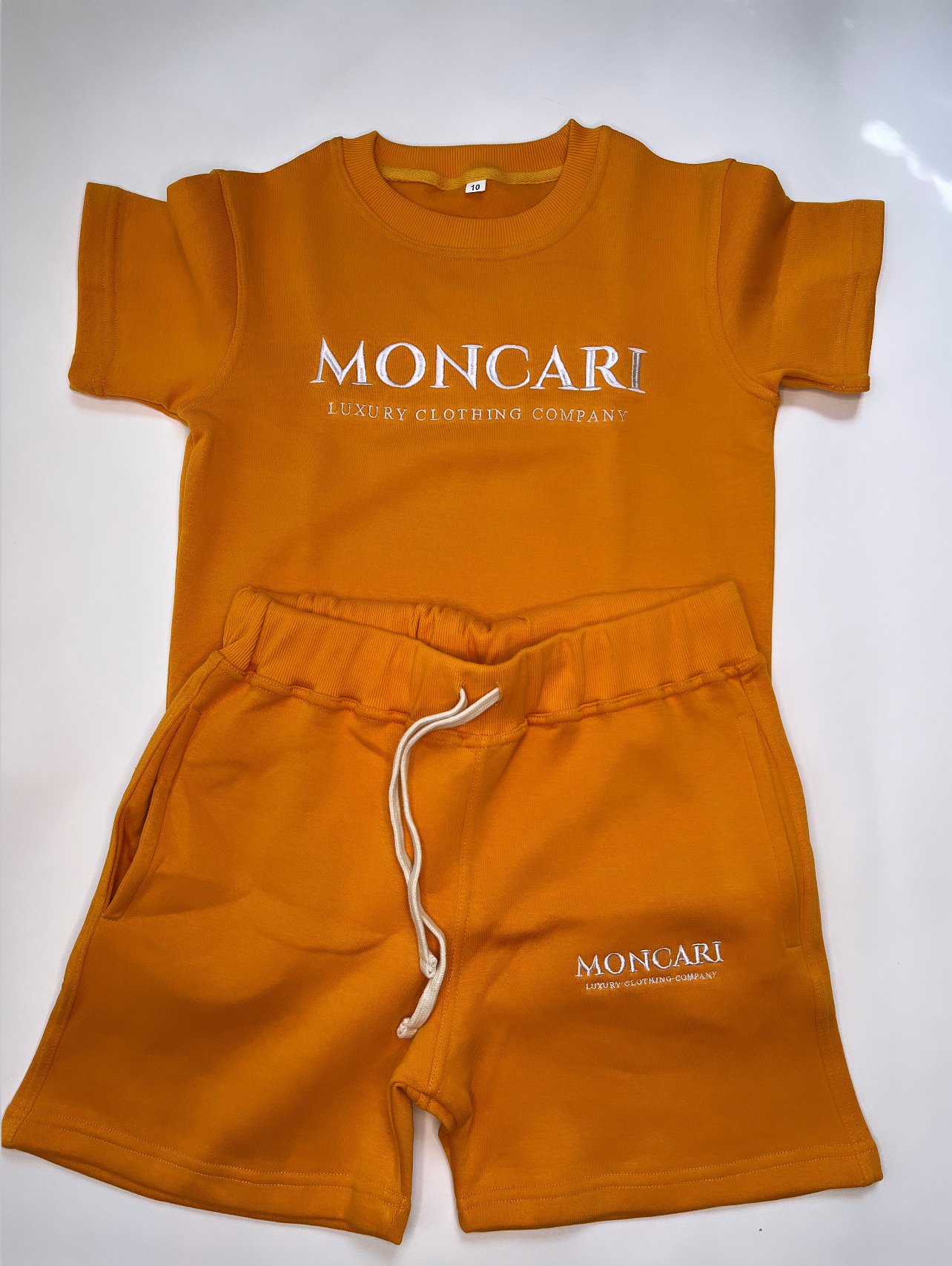 Image of MONCARI SUMMER SET