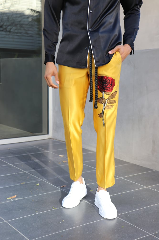 Image of The sika satin pants - gold 