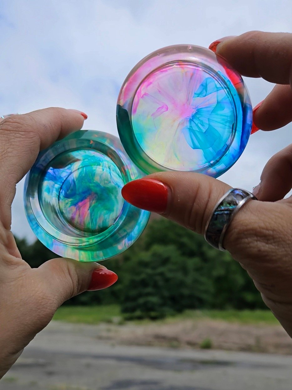 Image of Tye Dye Smol Round Box