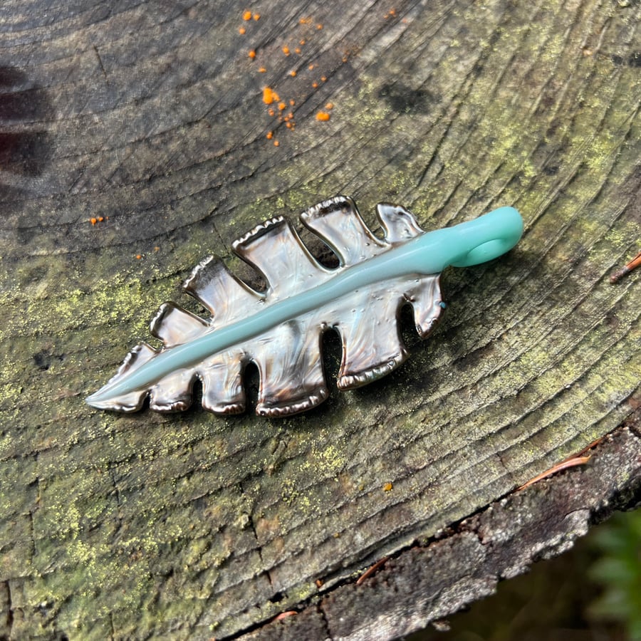 Image of Metallic Monstera Leaf Pendant