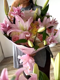 Image 1 of Lillie’s and roses 