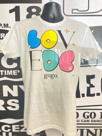 Image of LOVE DC GOGO "Bubble Package Crew" White T-shirt
