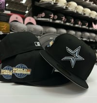 Image 1 of New Era 59Fifty Black Mettalic Blue Grey - Grey UV