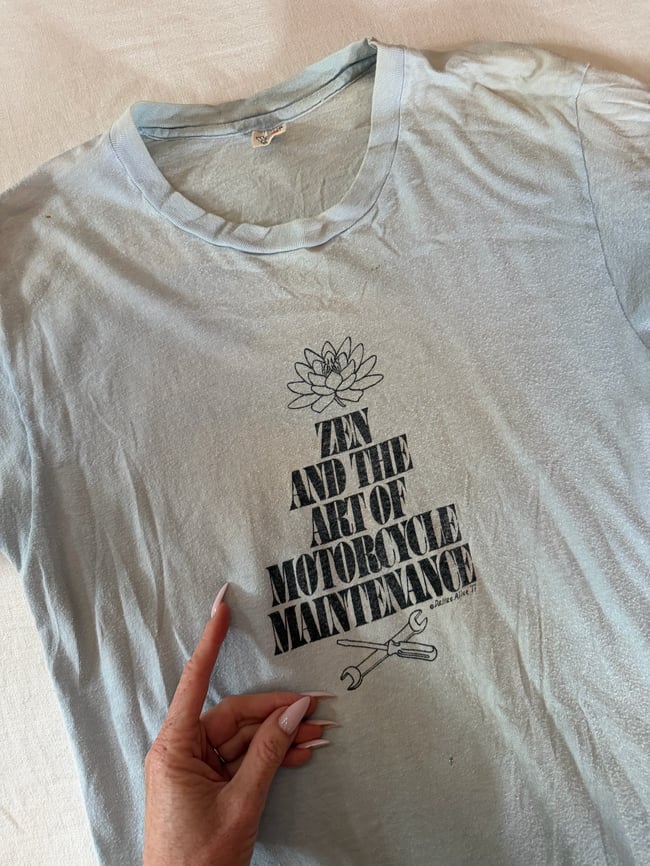 1970s Zen and the Art of Motorcycle Maintenance t shirt book literary tee Robert M Pirsig
