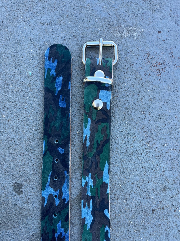 Image of camo leather belt