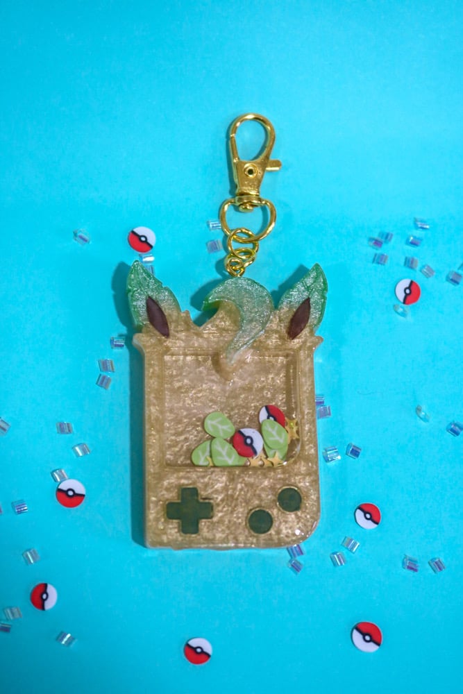 Image of Tan Poke Custom Resin Shaker Keychain