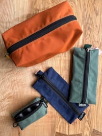Image of Waxed Cotton Dopp Kit