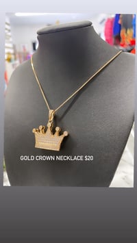 Gold crown necklace 