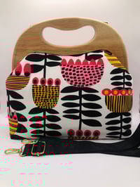 Image 4 of Modern Protea Handbag