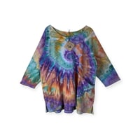 Image 1 of M Cotton Woven Forager Top in Tropical Spiral Ice Dye