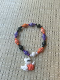 Image 4 of Halloween beaded bracelet with ghost charm 
