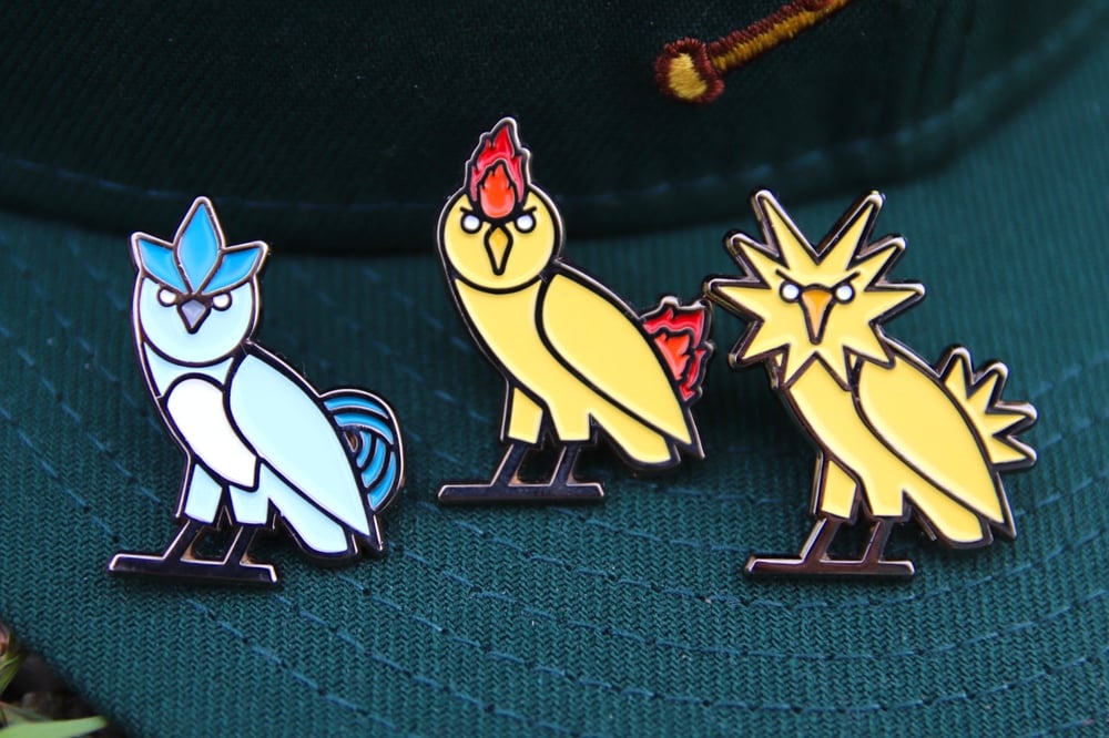 Image of Moltres Pin