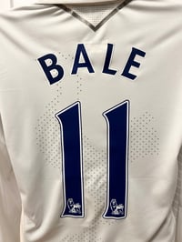 Image 5 of Tottenham Hotspur “BALE 11” 2012/13 LS Home Shirt + patches (S)