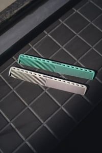 Image 1 of Every day comb
