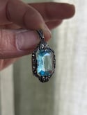Pour Fleur. Aigue-marine sertie argent et marcassites, Art déco 1910, rare de cette taille!