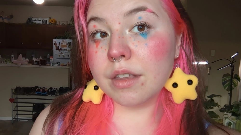 Image of Plush Star Earrings ⭐