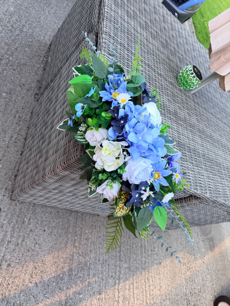 Image of Special Offer - Grave Arrangement 