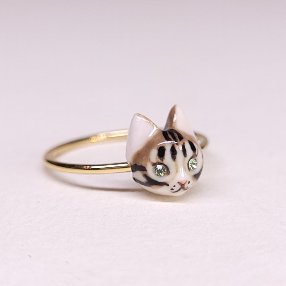 Image of Brown Tabby Porcelain & Gold Filled Cat Ring