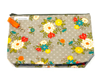 Image 2 of 🌹 Med. Wide bottom bag 🌼 
