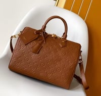 Image 1 of LEVA BAG