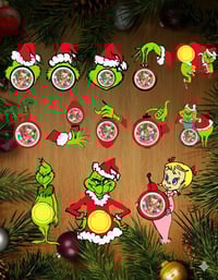 Image 4 of The Grinch Candy Dome Christmas Cards