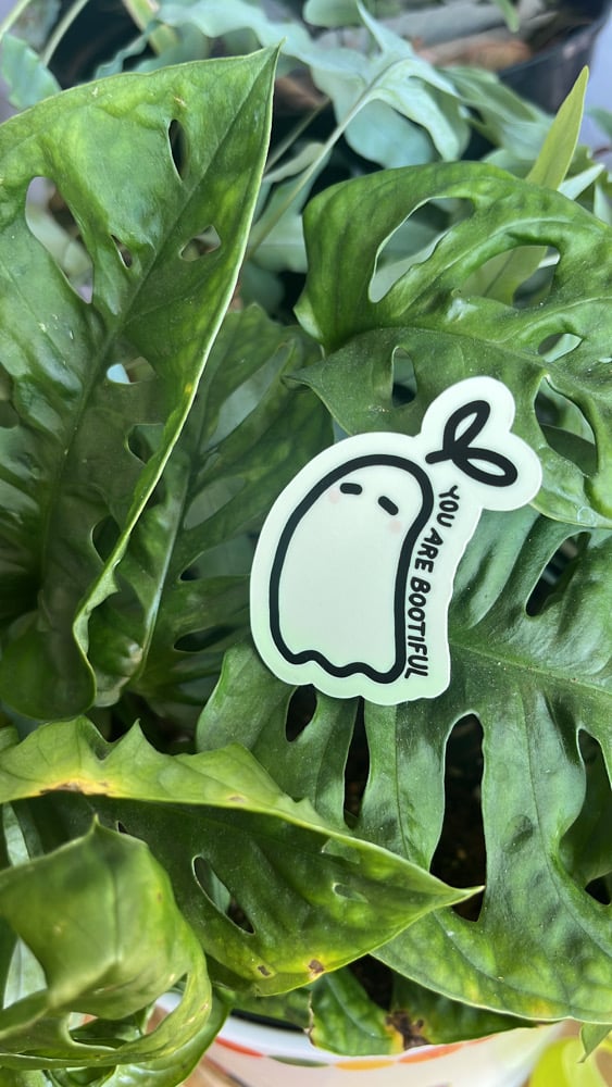 ghost sticker Image 3