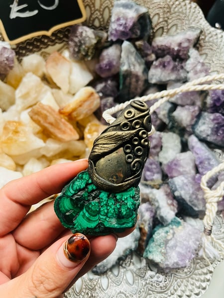 Image of Malachite & pyrite earthy necklace