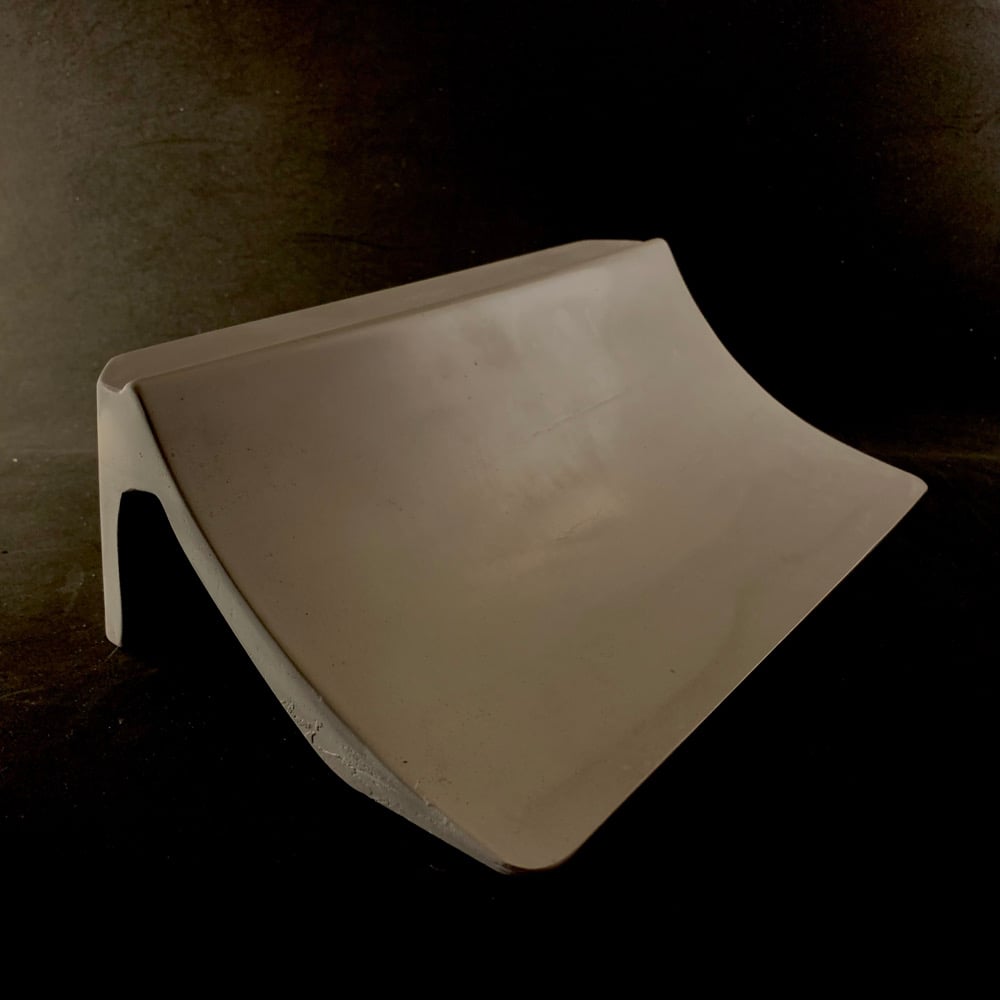 Image of Wired Ramps Large Quarter Pipe  (Light Grey)