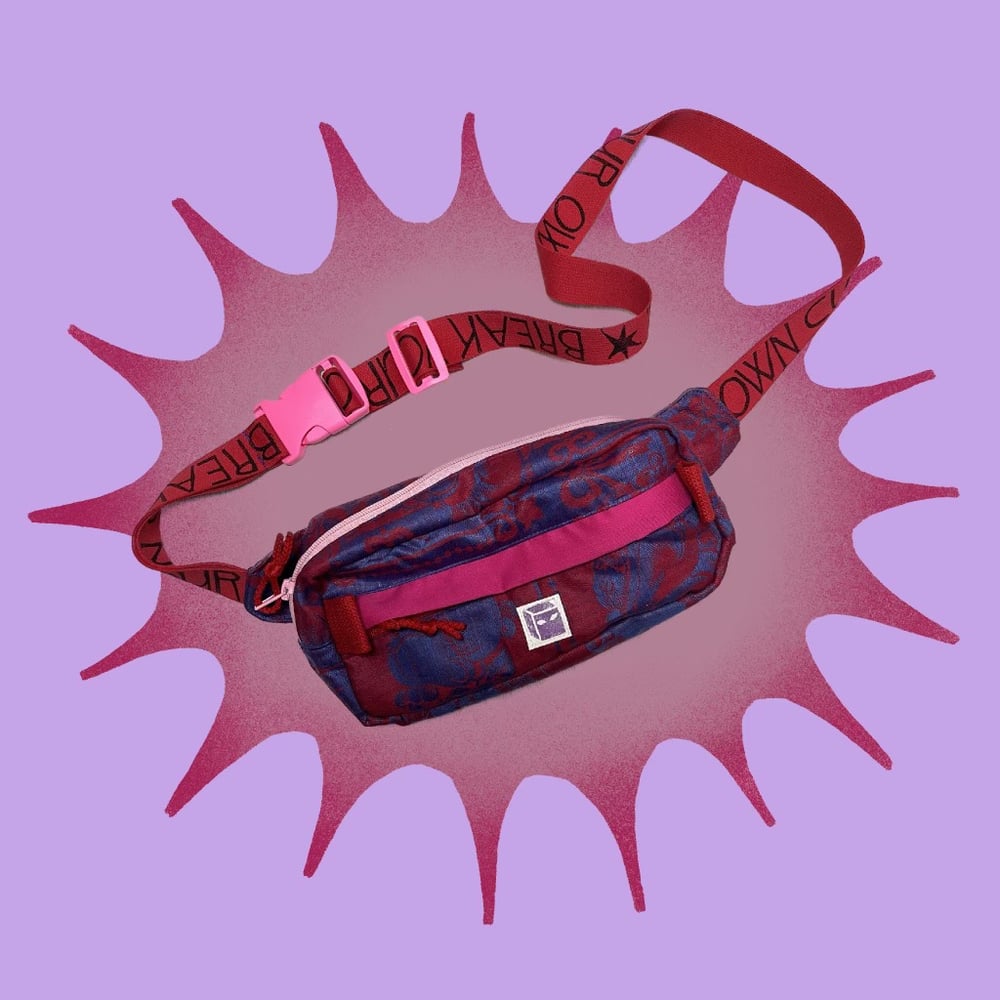 Image of WAISTBAG 18
