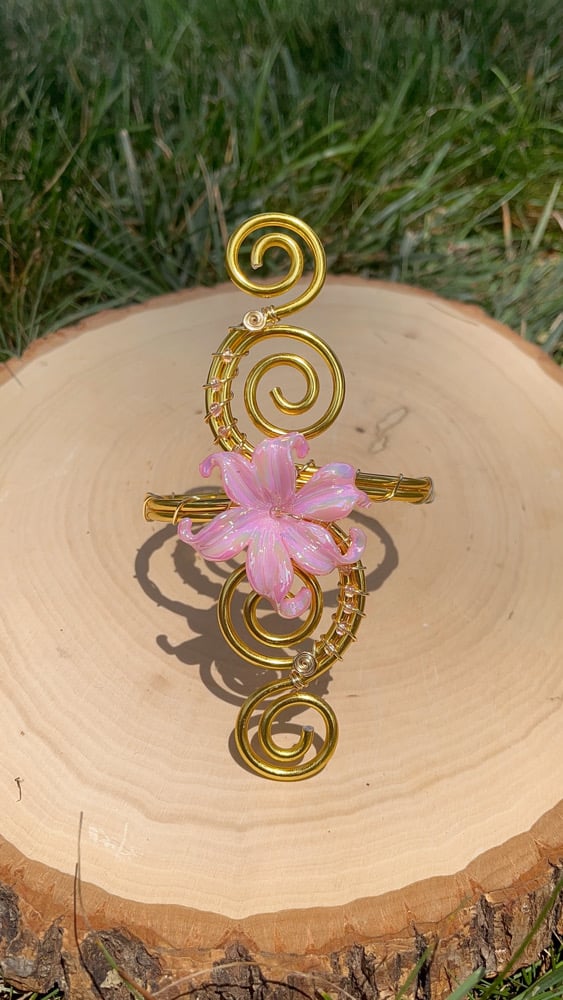 Image of Pink Flower Arm Cuff