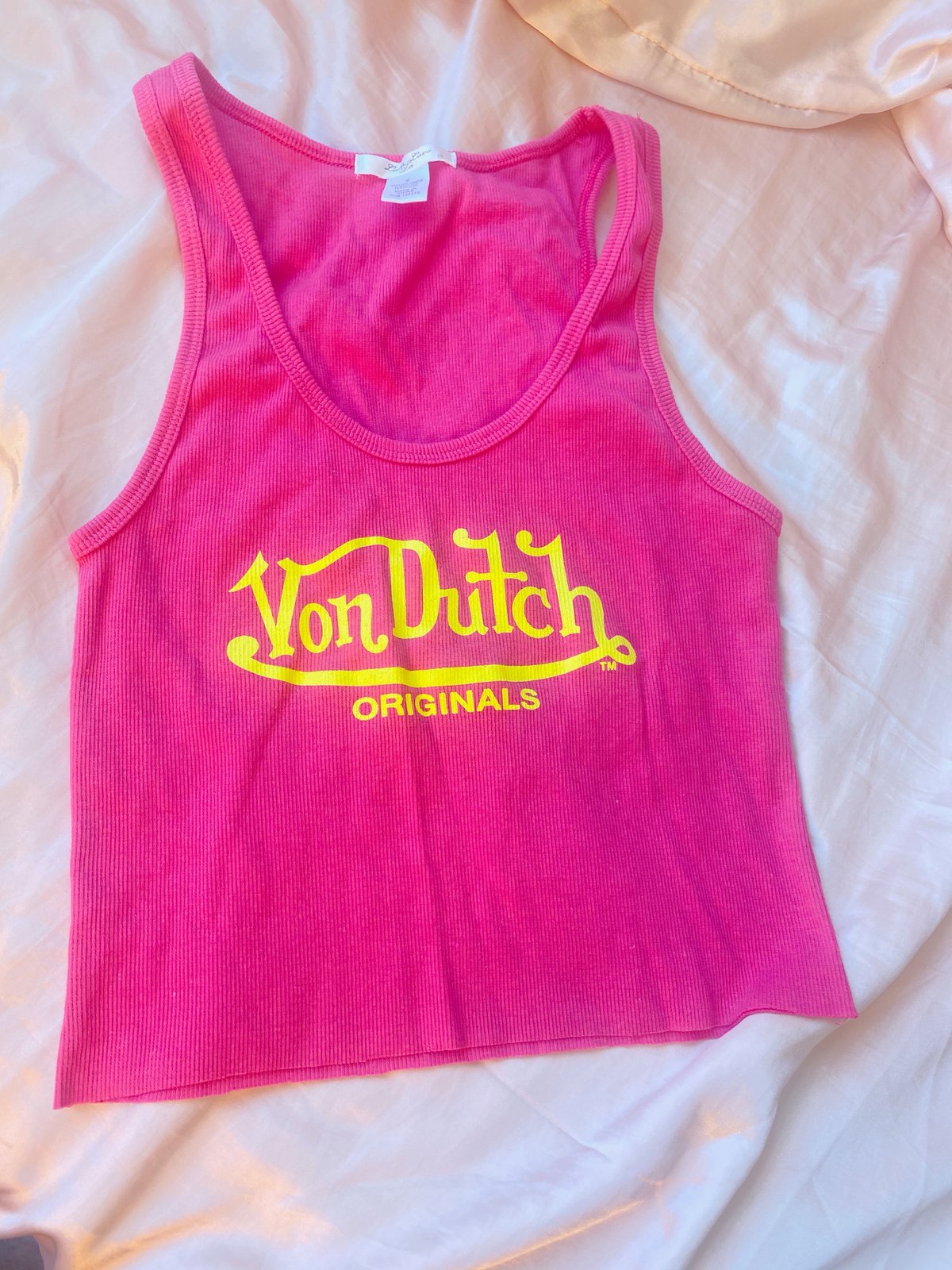 Von Dutch Crop hot Top