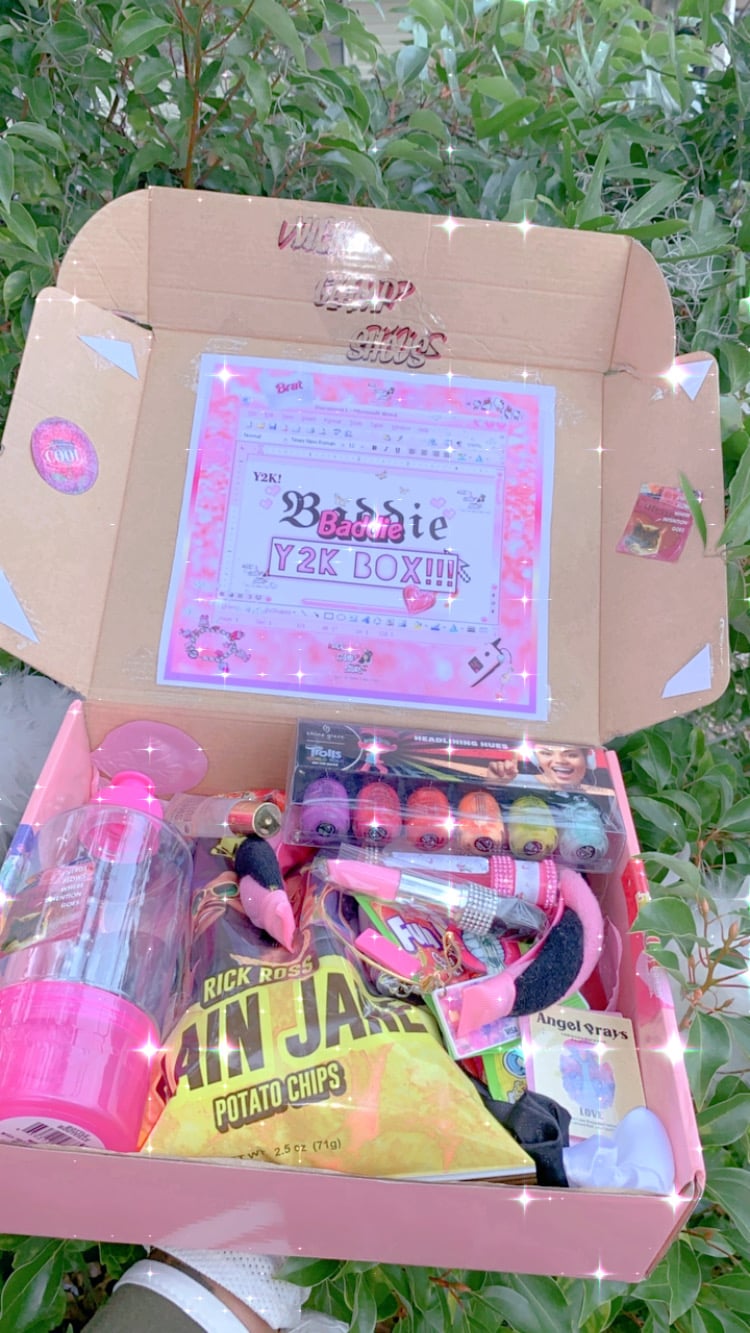 Image of 💖Y2K Baddie Mystery Box