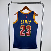 Image 2 of Cleveland Cavaliers Retro