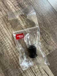 wine bottle pour