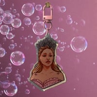 DEFYING KEYCHAINS: Side Eye