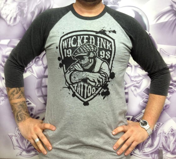 Image of Men's Grey/Charcoal Shield 3/4 Sleeve