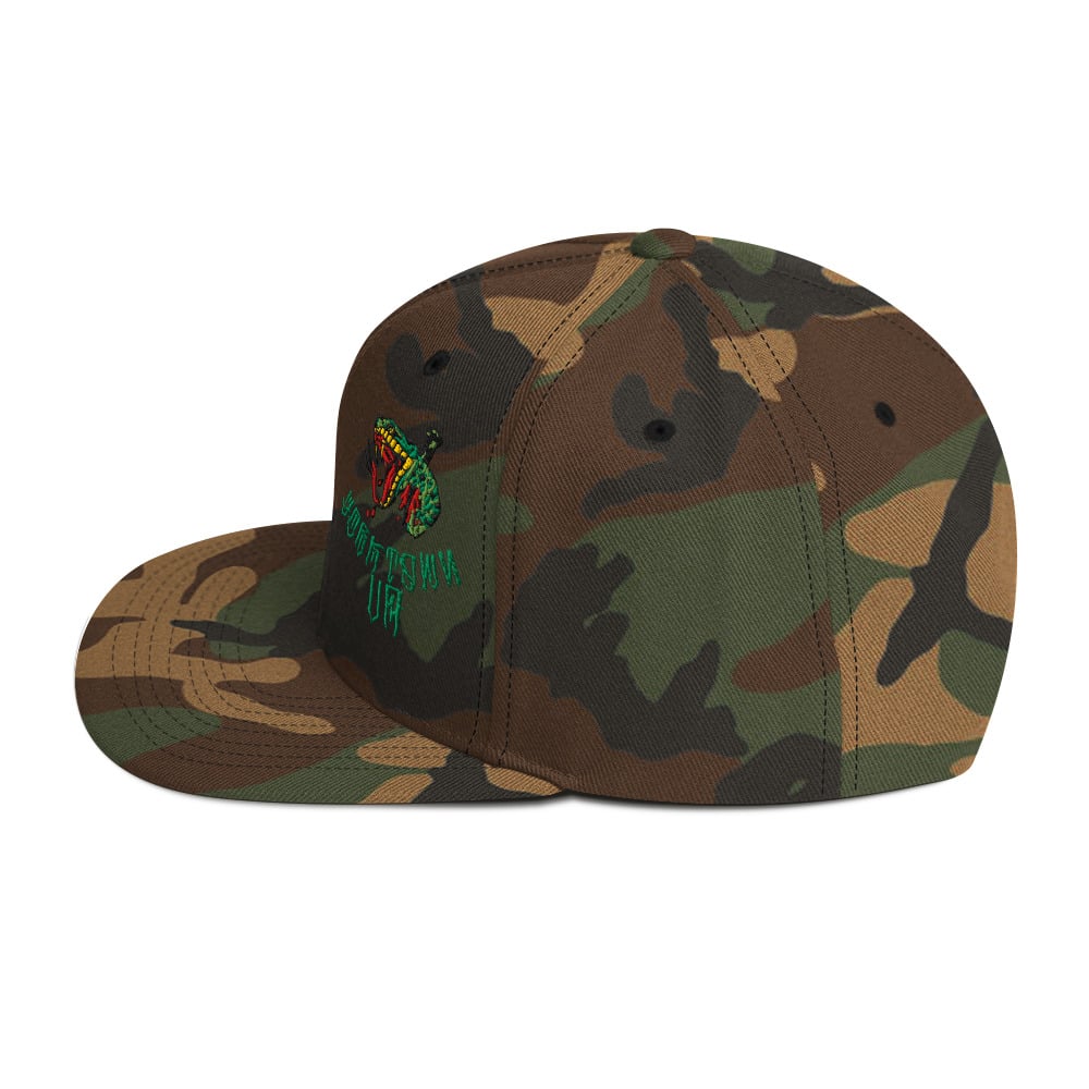 Yorktown Snakebit Snapback
