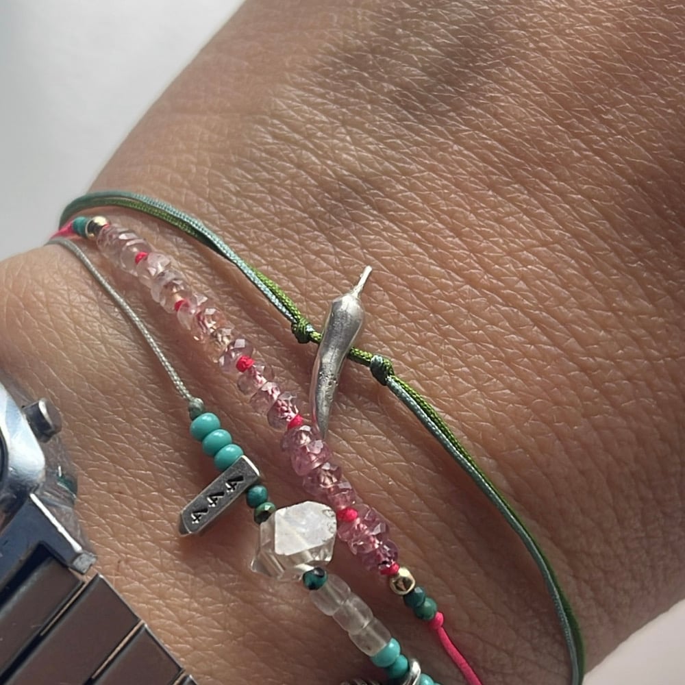 Image of the chili bracelet