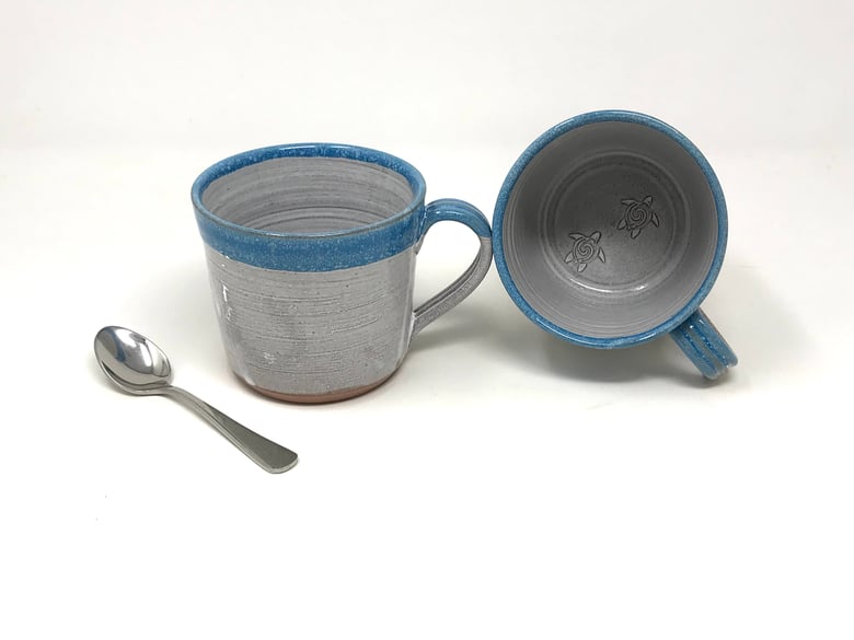 Image of Turquoise Rim Turtle Large Mug