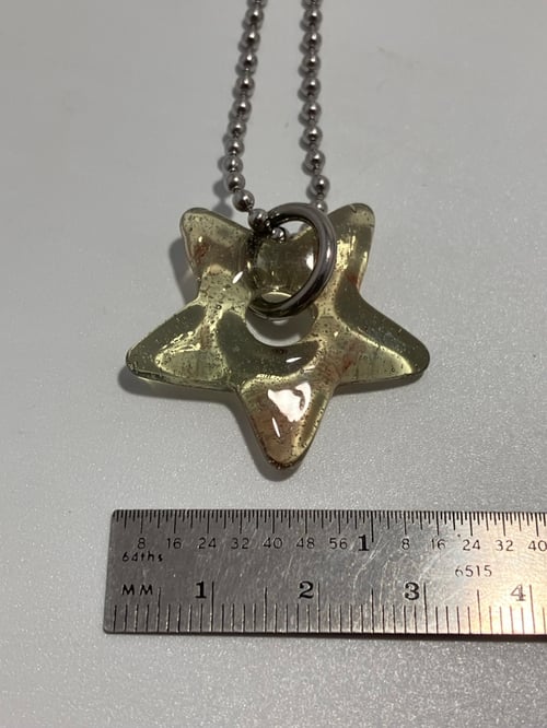 Image of seedy green star