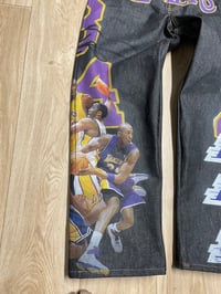 Image 4 of Kobe 1/1 size 32 