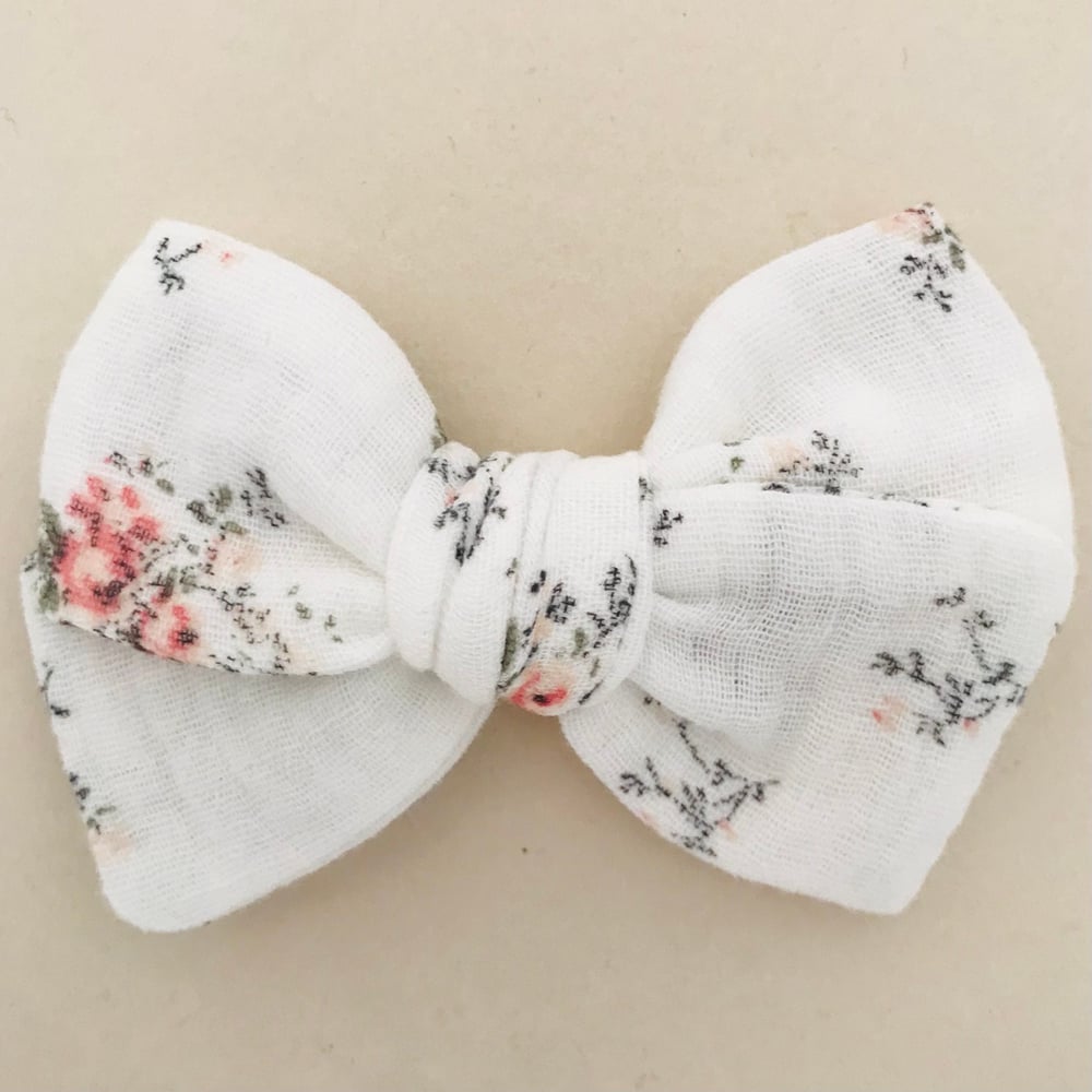 Image of Barrette double gaze blanche & roses