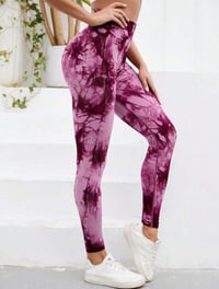 Image 4 of Raspberry Swirl Leggings
